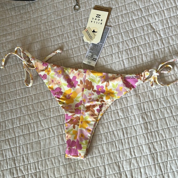 NWT Billabong Sungazers Reversible boho cottage floral tie Bikini Bottoms Lβ - Picture 6 of 10
